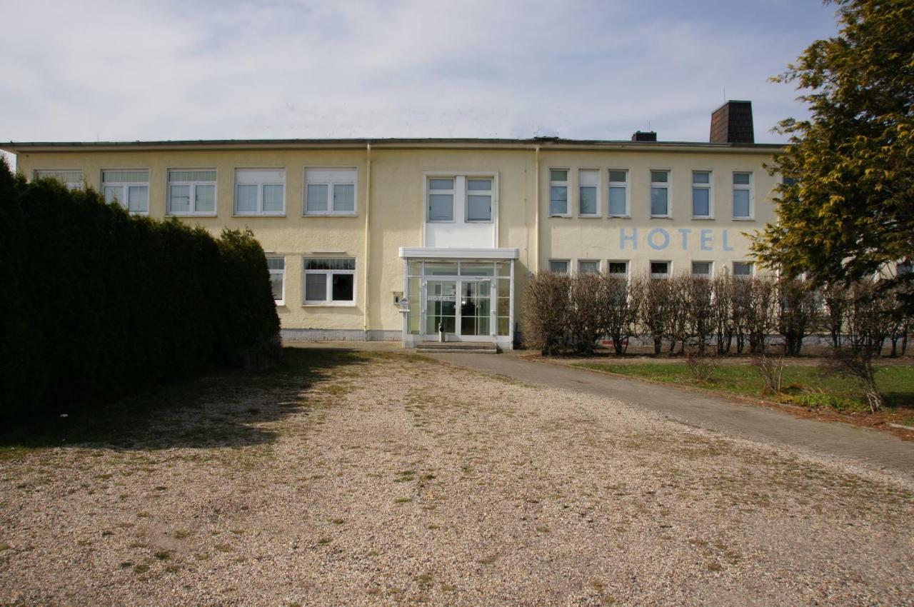 Hotel Am Flugplatz Magdeburg